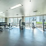 Laketown Wharf 402