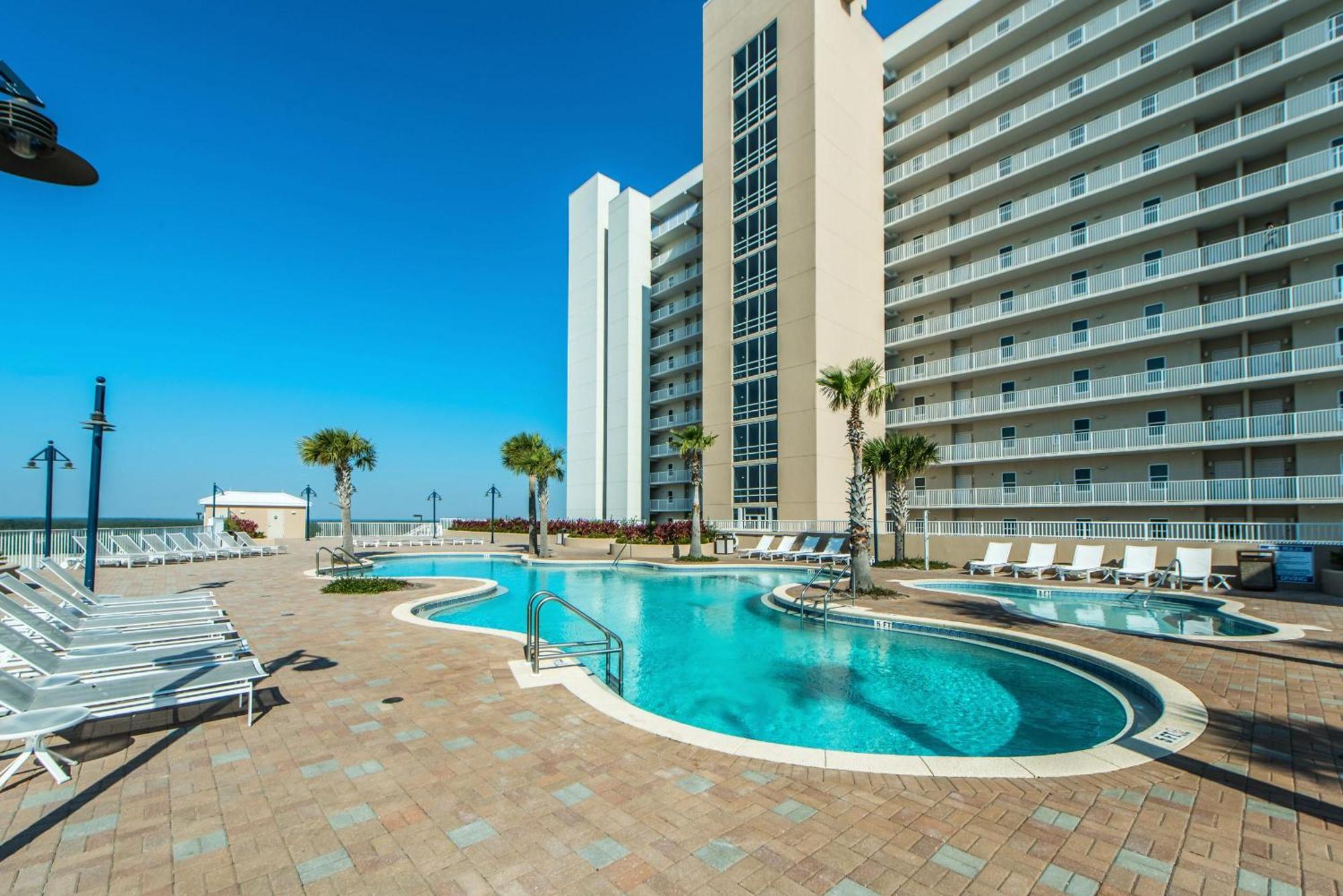 Laketown Wharf 402 Holiday home *