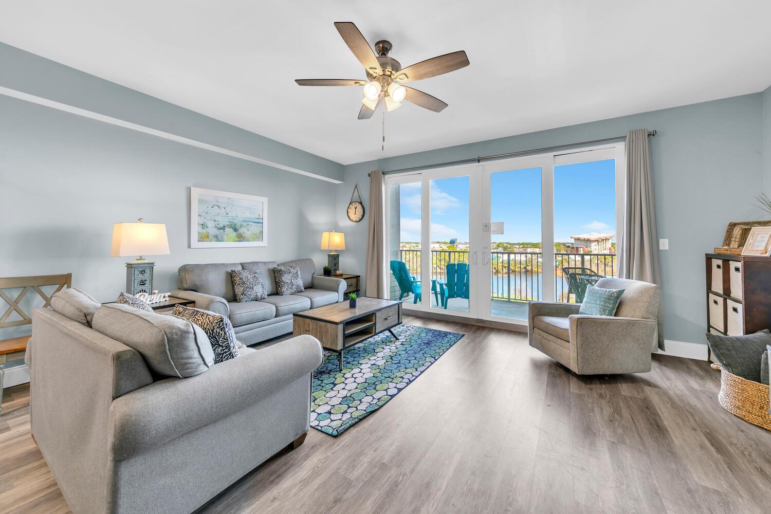 Holiday home Laketown Wharf 402