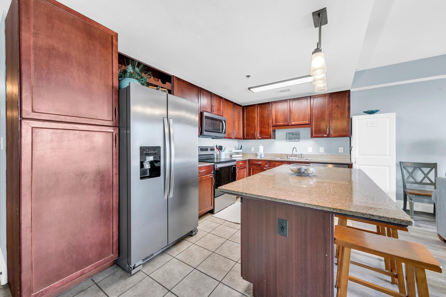 Holiday home Laketown Wharf 402 *
